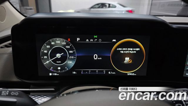 Kia Canival 2022 — photo 11