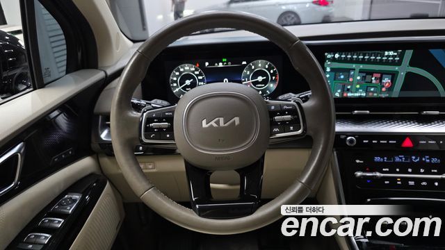 Kia Canival 2022 — photo 21