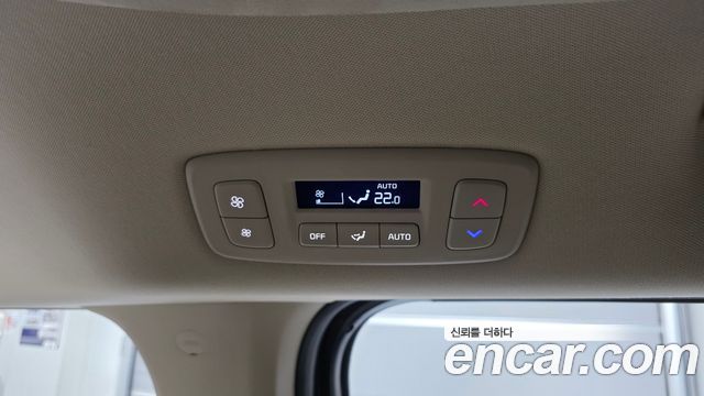 Kia Canival 2022 — photo 26
