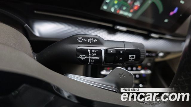 Kia Canival 2022 — photo 37