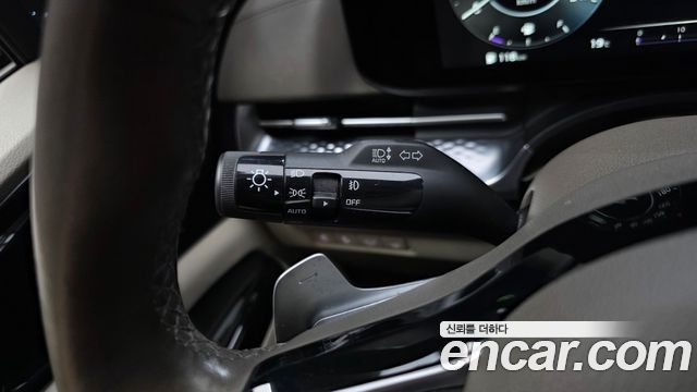 Kia Canival 2022 — photo 39