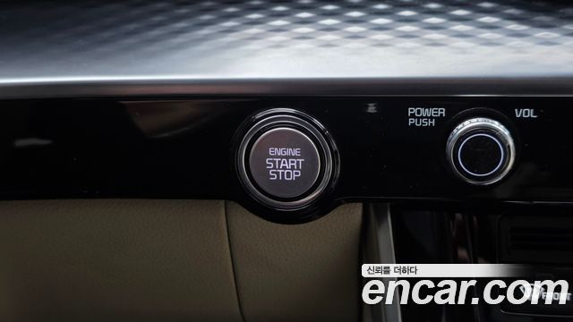 Kia Canival 2022 — photo 40