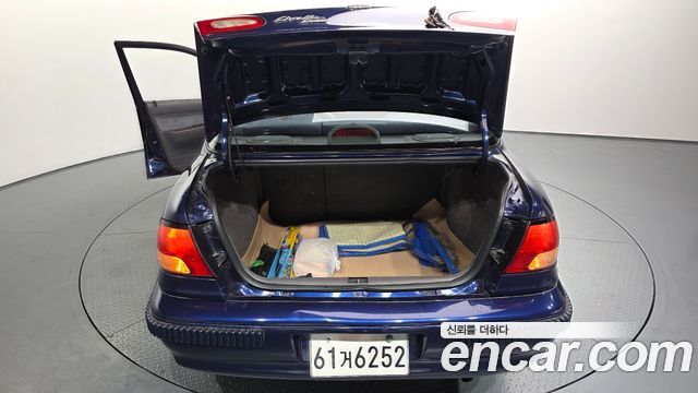 Kia Avella 1996 — photo 26