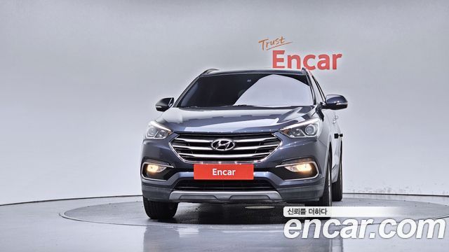 Hyundai Santafe 2016 — photo 3