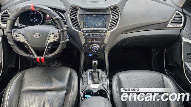 Hyundai Santafe 2016 — photo 7