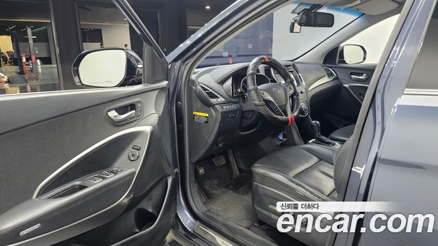 Hyundai Santafe 2016 — photo 10