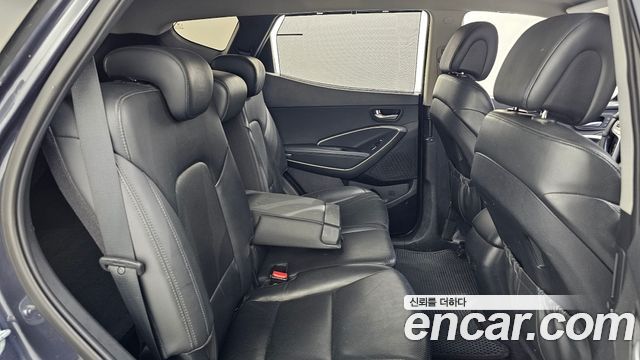 Hyundai Santafe 2016 — photo 12