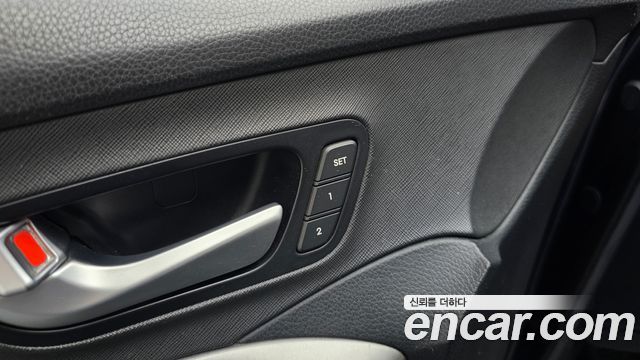 Hyundai Santafe 2016 — photo 17