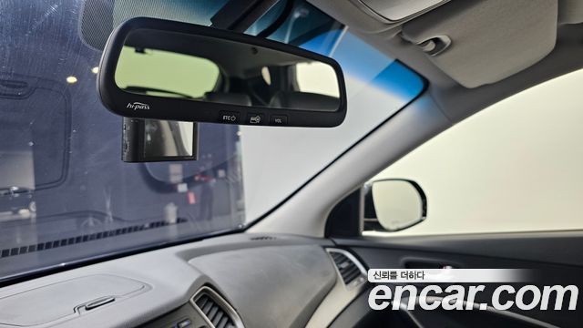 Hyundai Santafe 2016 — photo 19