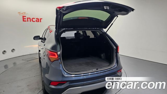 Hyundai Santafe 2016 — photo 20