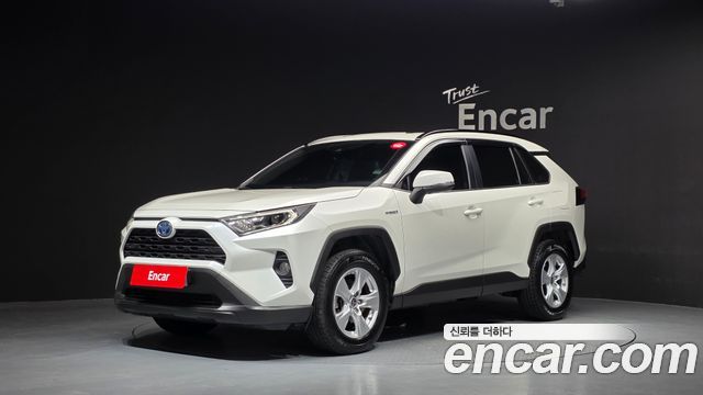 Toyota RAV4 2019 — photo 1