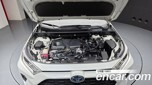 Toyota RAV4 2019 — photo 6