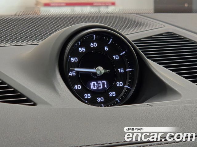 Porsche Cayenne 2026 — photo 13