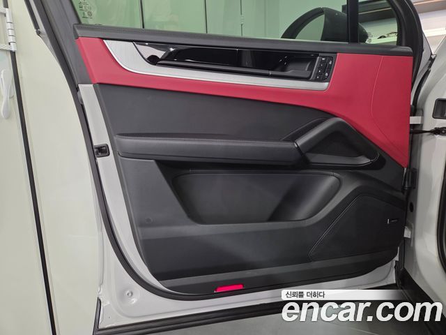 Porsche Cayenne 2026 — photo 14