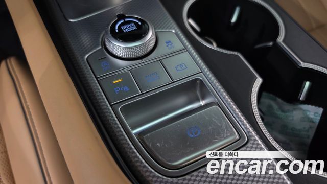 Genesis G70 2023 — photo 23