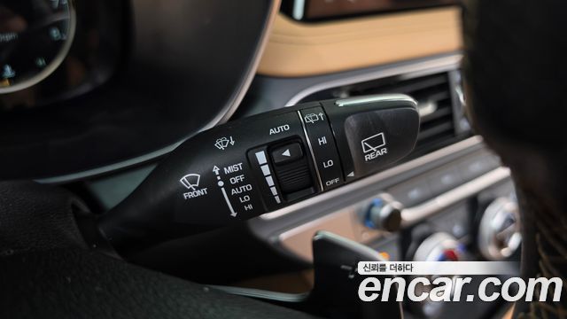 Genesis G70 2023 — photo 26