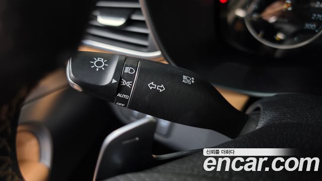 Genesis G70 2023 — photo 29