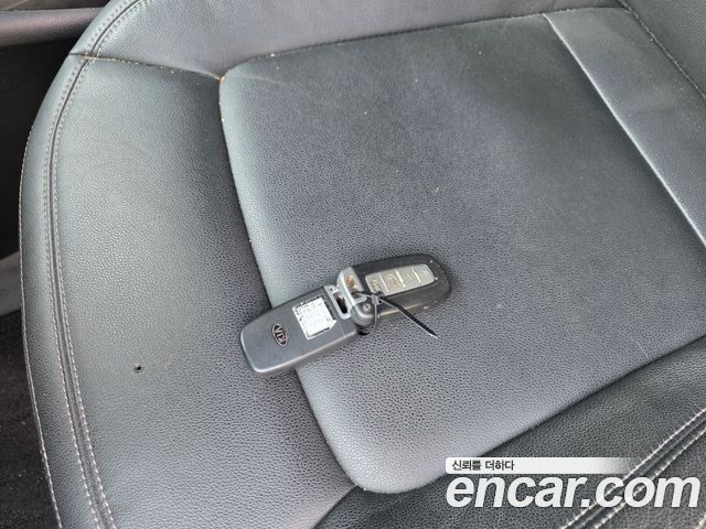Kia Sportage 2012 — photo 10