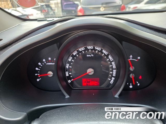 Kia Sportage 2012 — photo 12