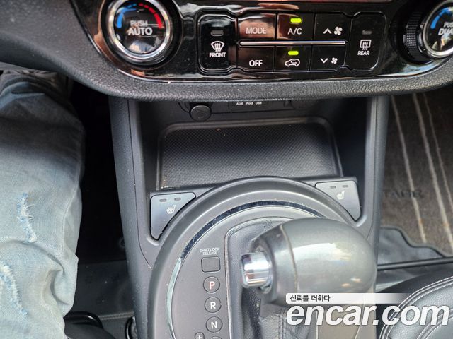 Kia Sportage 2012 — photo 14