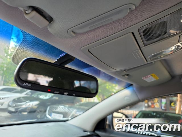 Kia Sportage 2012 — photo 15