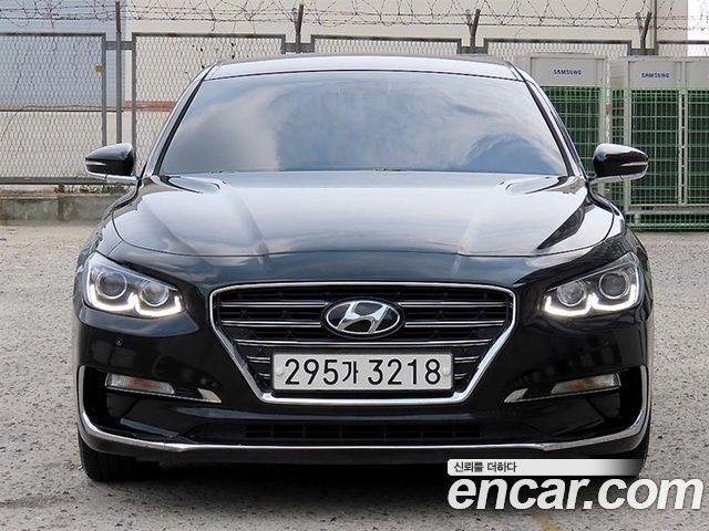 Hyundai Grandeur 2017 — photo 1