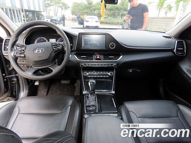 Hyundai Grandeur 2017 — photo 7