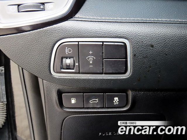 Hyundai Grandeur 2017 — photo 12