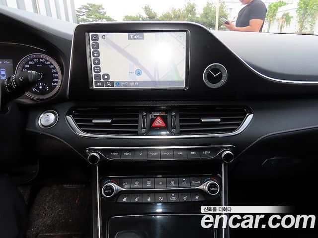Hyundai Grandeur 2017 — photo 13