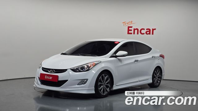 Hyundai AVANTE 2013 — photo 1