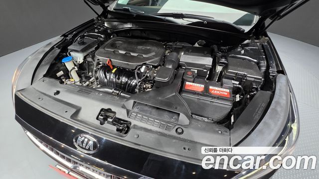 Kia K7 2016 — photo 6