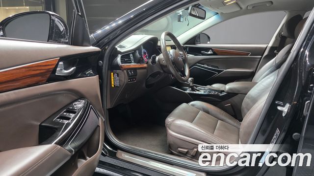Kia K7 2016 — photo 10