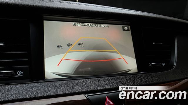 Kia K7 2016 — photo 15