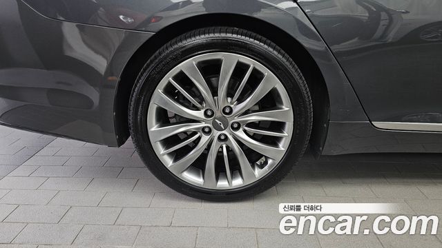 Genesis G80 2017 — photo 5