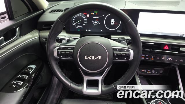 Kia K5 2024 — photo 13