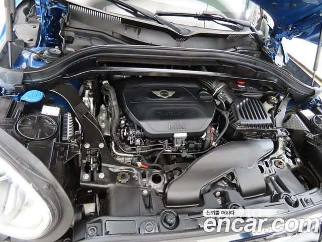 Mini Countryman 2018 — photo 19