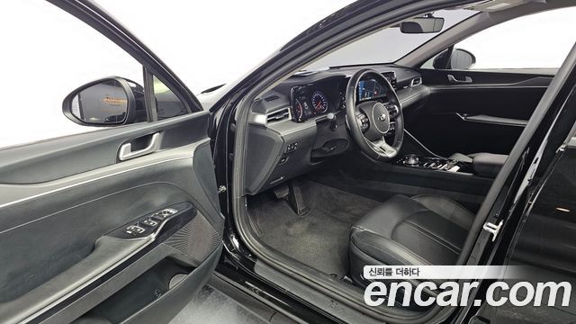 Kia K5 2021 — photo 17