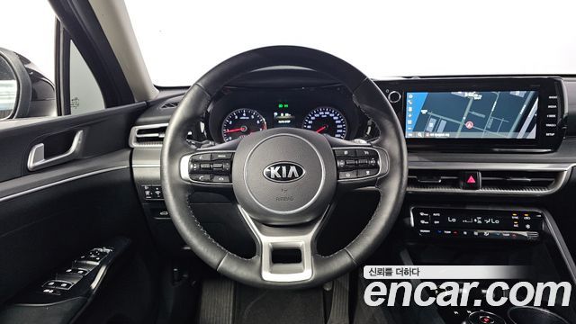 Kia K5 2021 — photo 18