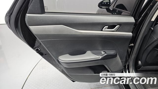 Kia K5 2021 — photo 15