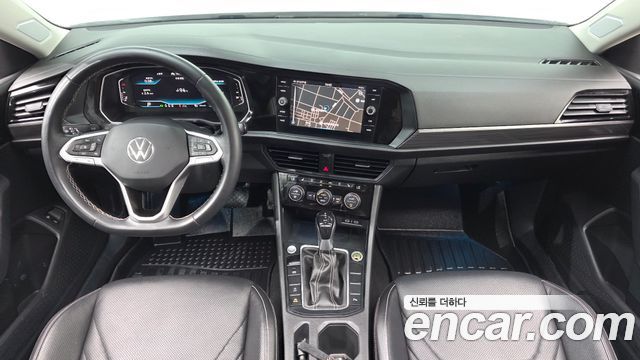 Volkswagen Jetta 2023 — photo 7