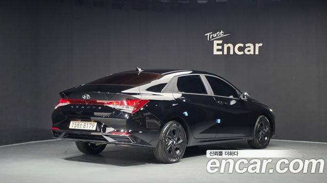 Hyundai AVANTE 2023 — photo 2