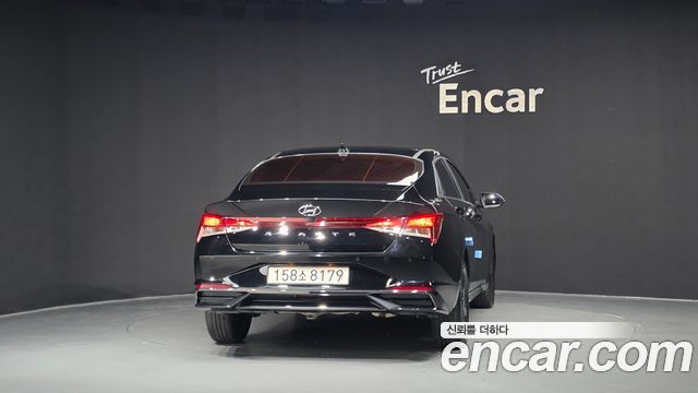 Hyundai AVANTE 2023 — photo 4