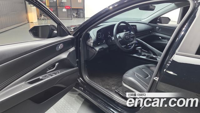 Hyundai AVANTE 2023 — photo 10