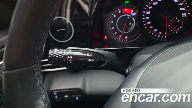 Hyundai AVANTE 2023 — photo 16