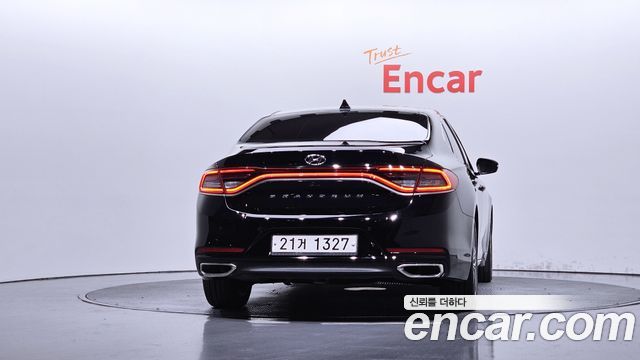 Hyundai Grandeur 2018 — photo 4
