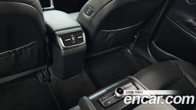 Hyundai Grandeur 2018 — photo 24