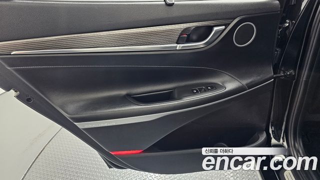 Hyundai Grandeur 2018 — photo 15