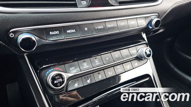 Hyundai Grandeur 2018 — photo 31