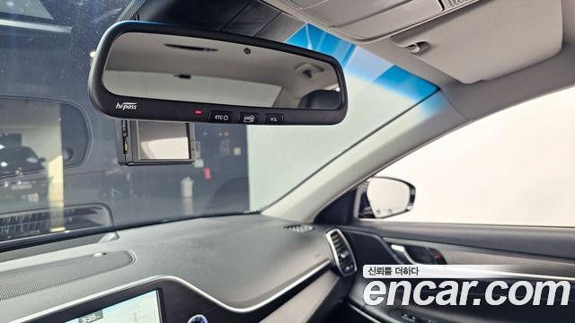 Hyundai Grandeur 2018 — photo 32