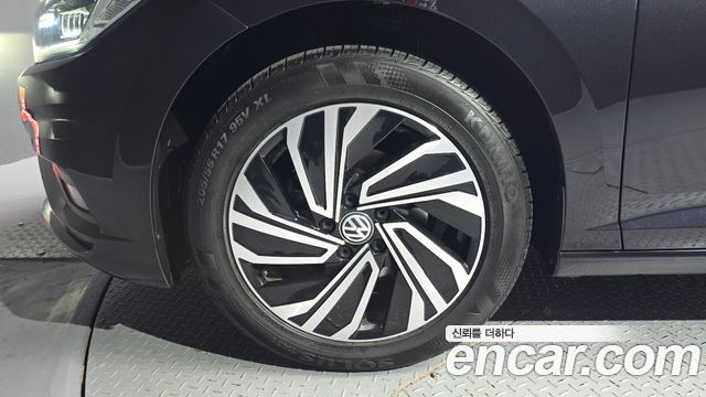 Volkswagen Jetta 2021 — photo 5